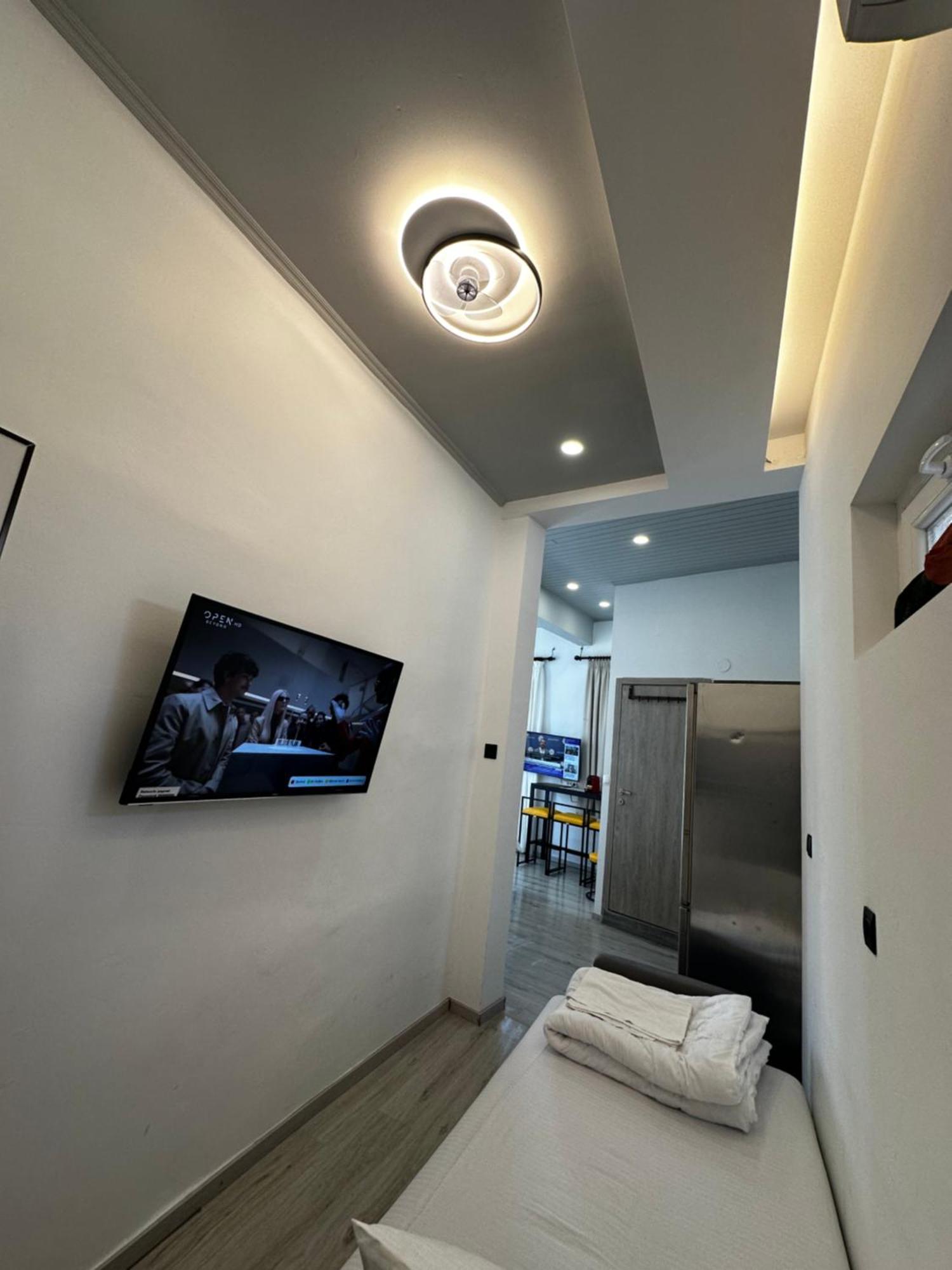 Travelers Luxury Suites, Studios & Apartments Corfu  Bagian luar foto