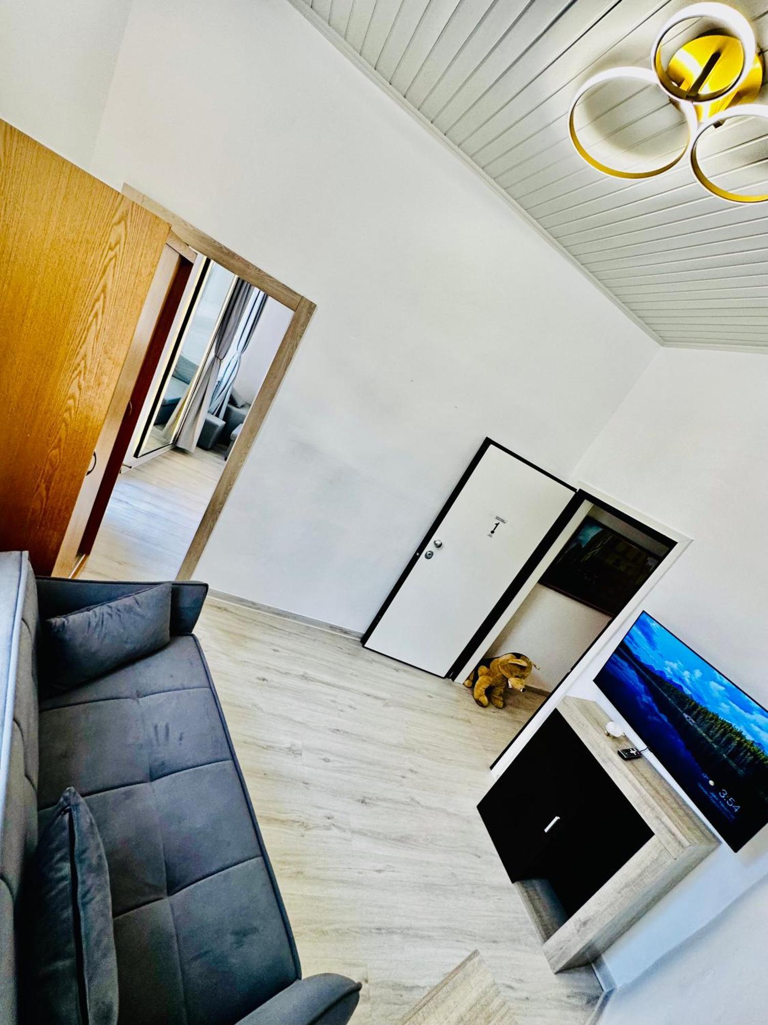 Travelers Luxury Suites, Studios & Apartments Corfu  Bagian luar foto