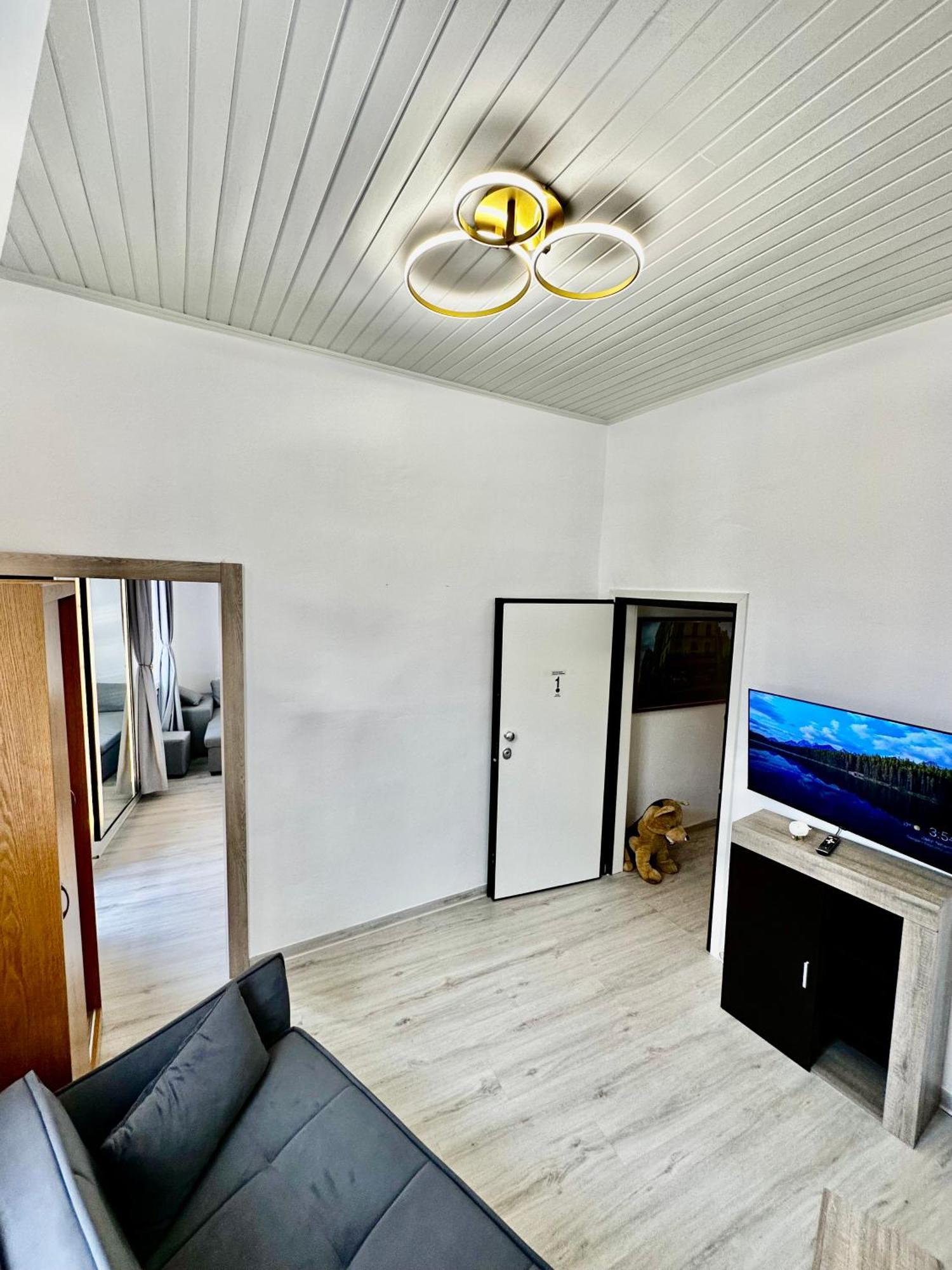 Travelers Luxury Suites, Studios & Apartments Corfu  Bagian luar foto